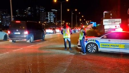 Kırıkkale’de Kurban Bayramı Dönüş Trafiği Ağırlaştı