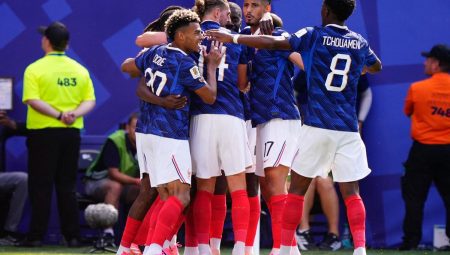 İkinci yarıda tam 4 gol! Fransa, Senegal’i yıldızlarıyla mağlup etti