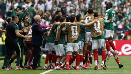 Meksika, Güney Afrika’yı 2-0 Mağlup Etti